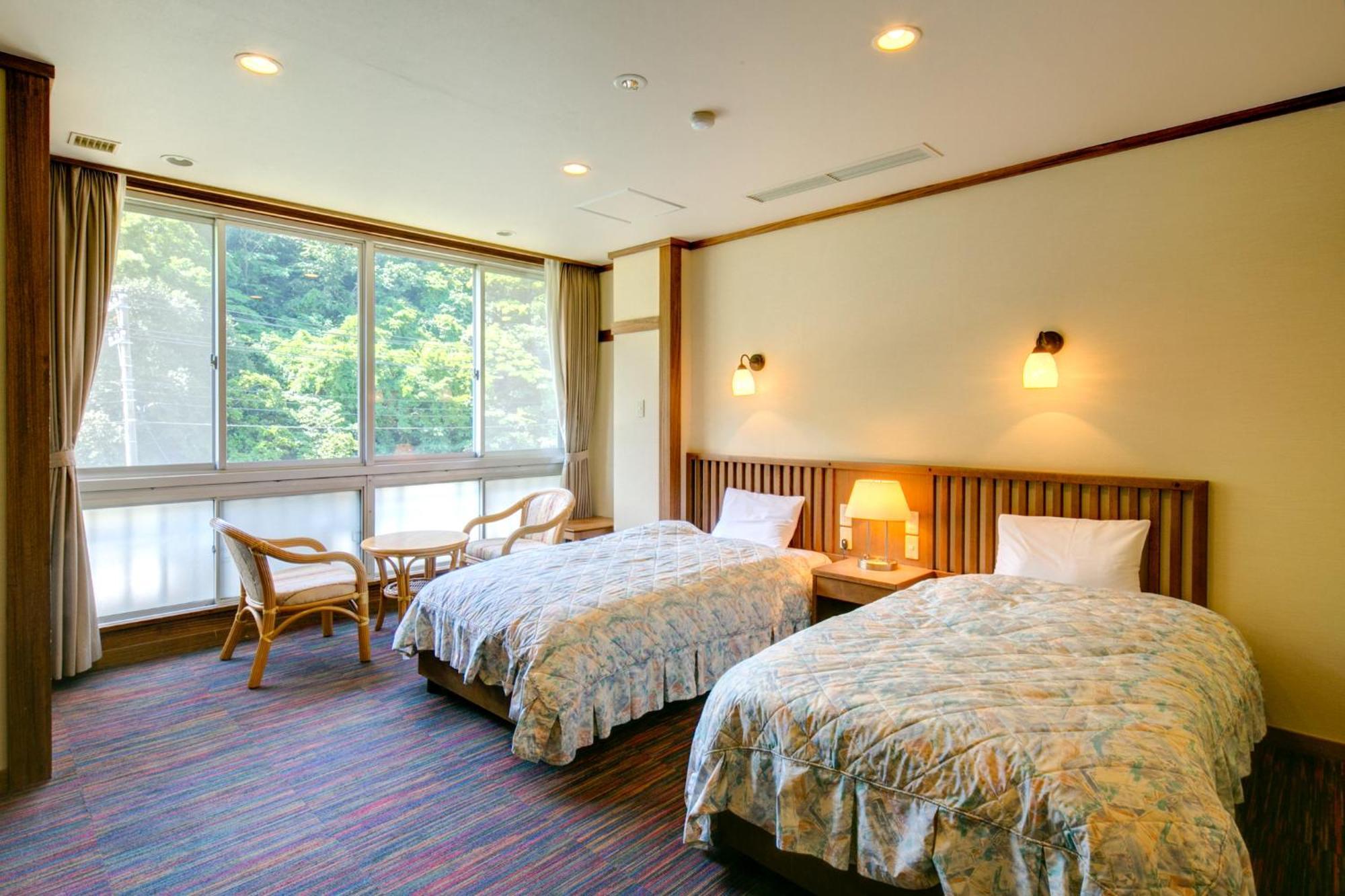 Yugawara-Onsen Manyoso Hotell Eksteriør bilde