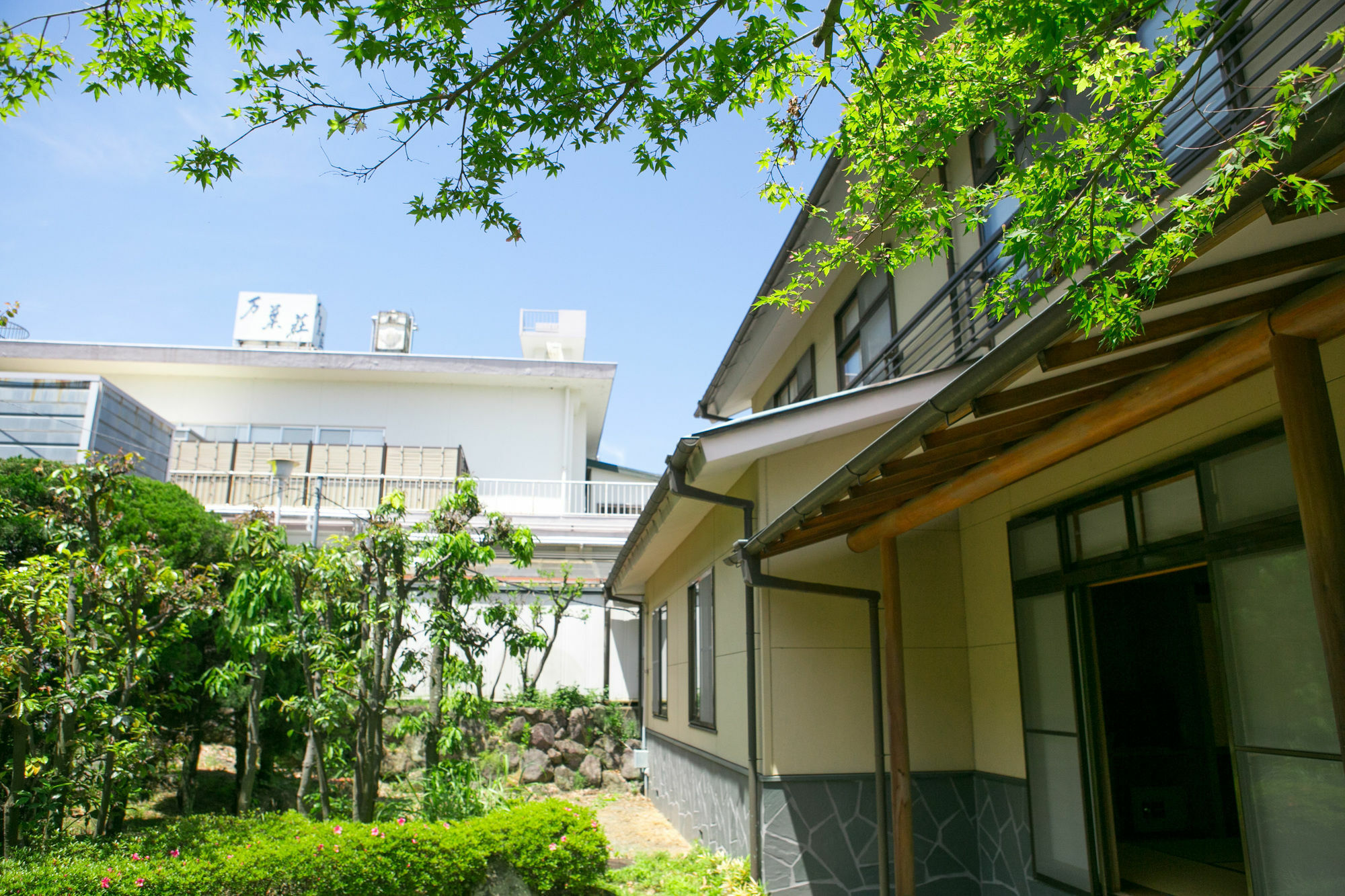 Yugawara-Onsen Manyoso Hotell Eksteriør bilde